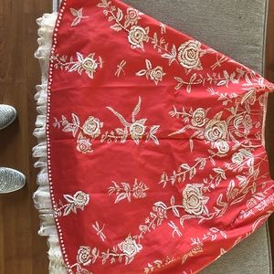 Beautiful Basil & Maude Beaded skirt w/lace